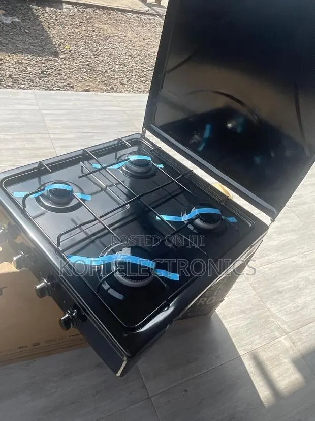 Durable Volcano 4 Burner Gas Cooker for Modern Kitchens · Photo 1