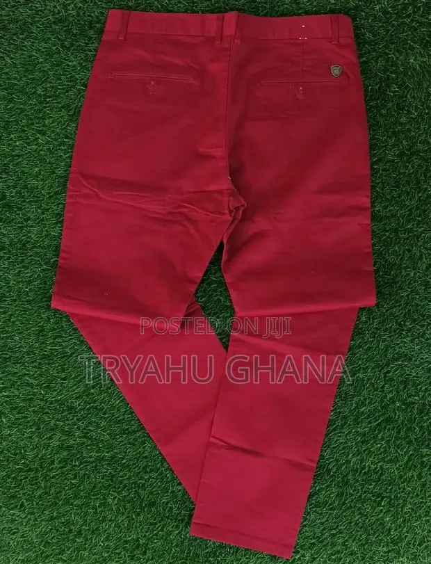 Affordable Luxury Jeep Khaki Trousers for Sale Online · Photo 1