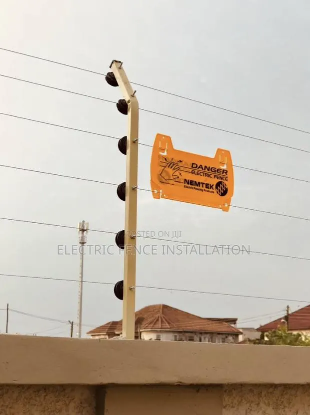 Electric Electric Fence · Photo 1