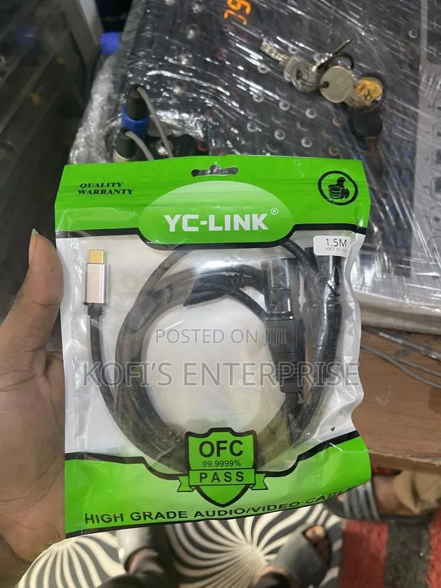 Playback Cable · Photo 1