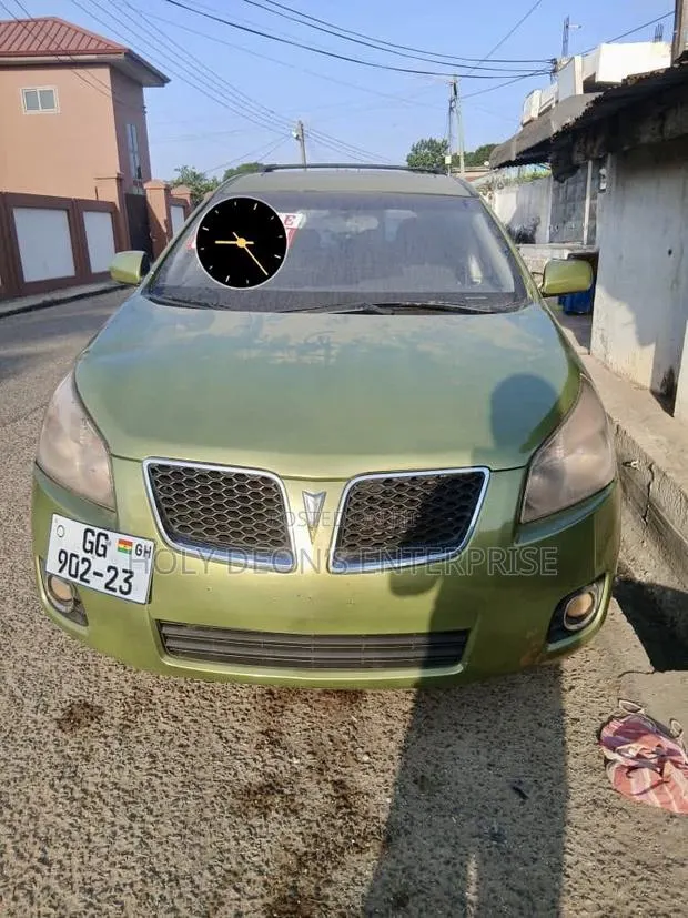 Pontiac Vibe 2.4 4WD 2010 Green · Photo 1