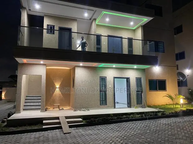 3bdrm Apartment in Agbogba, School Park Area for rent · Photo 1