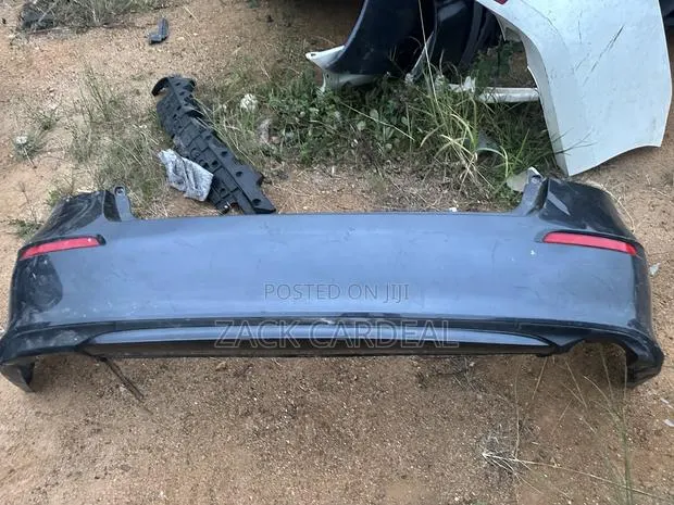 Honda Civic 2023 Back Bumper Complete Available · Photo 1