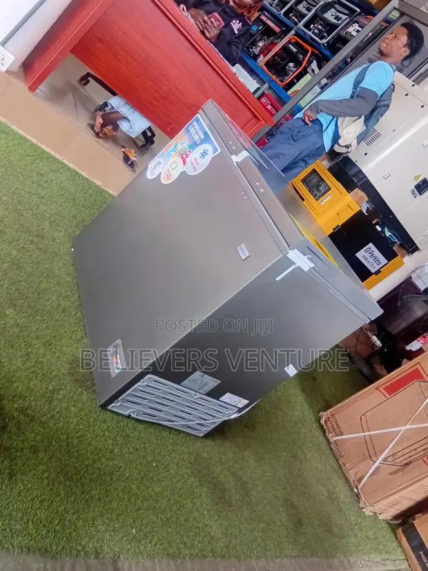 195L Chest Freezer – Spacious, Durable Efficient Cooling · Photo 1