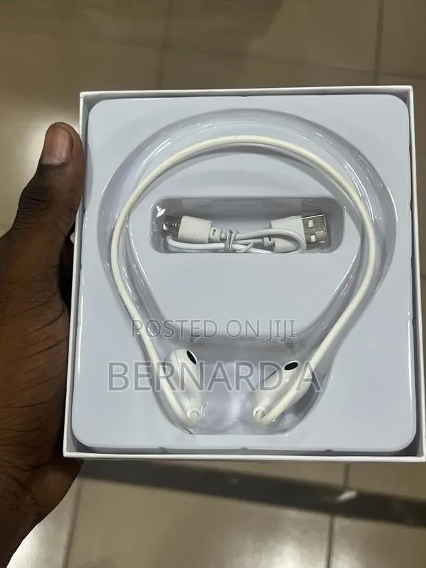 Pro Air Earbuds · Photo 2