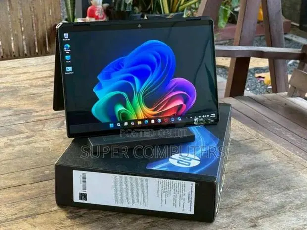 New Laptop HP OmniBook X Flip 14" 16GB Intel Core Ultra 7 SSD 1T · Photo 1