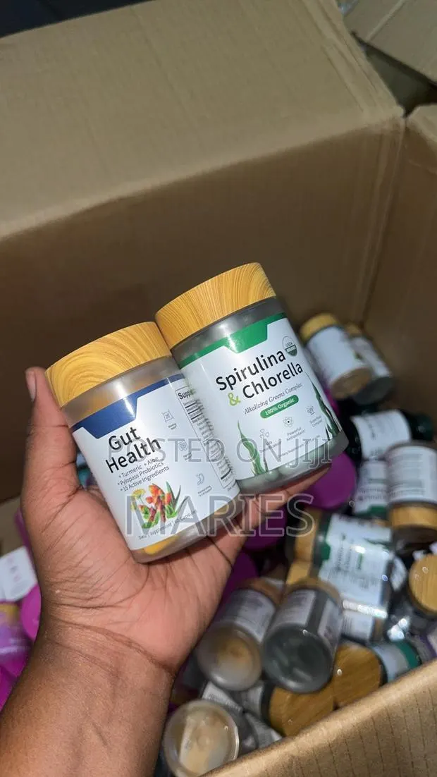 Spirulina and Chlorella Supplements · Photo 1