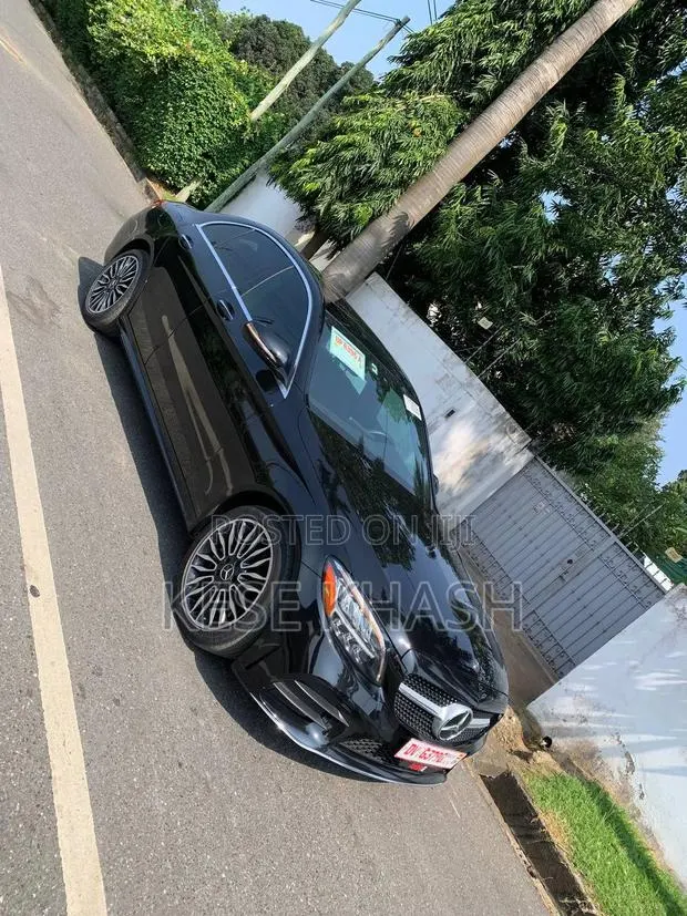 Mercedes-Benz C300 2020 Black · Photo 1