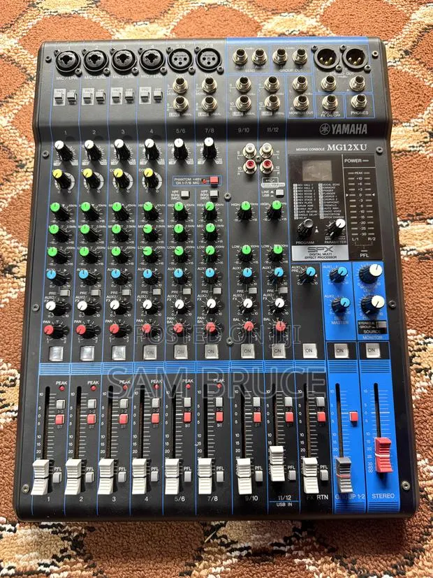 Yamaha Mg12xu Mixing Console
