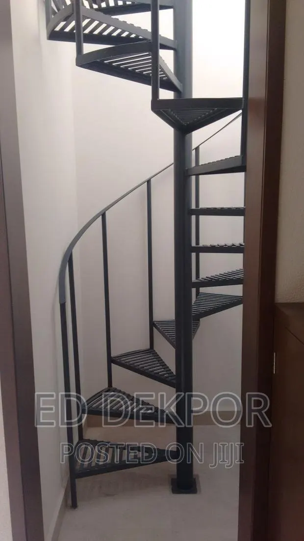 Sc Pr Metal Stairs · Photo 1