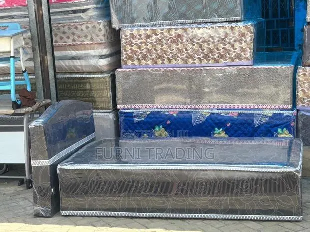Upholstered Single Bed With Mattress · Photo 1