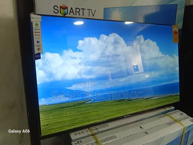 Dolphin Bay 43" Smarttelevision– Style Meets Performance Dolphine Bay · Photo 1