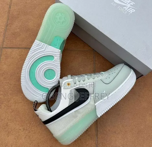 Original Nike Airforce 1 React Mint Foam Color · Photo 1