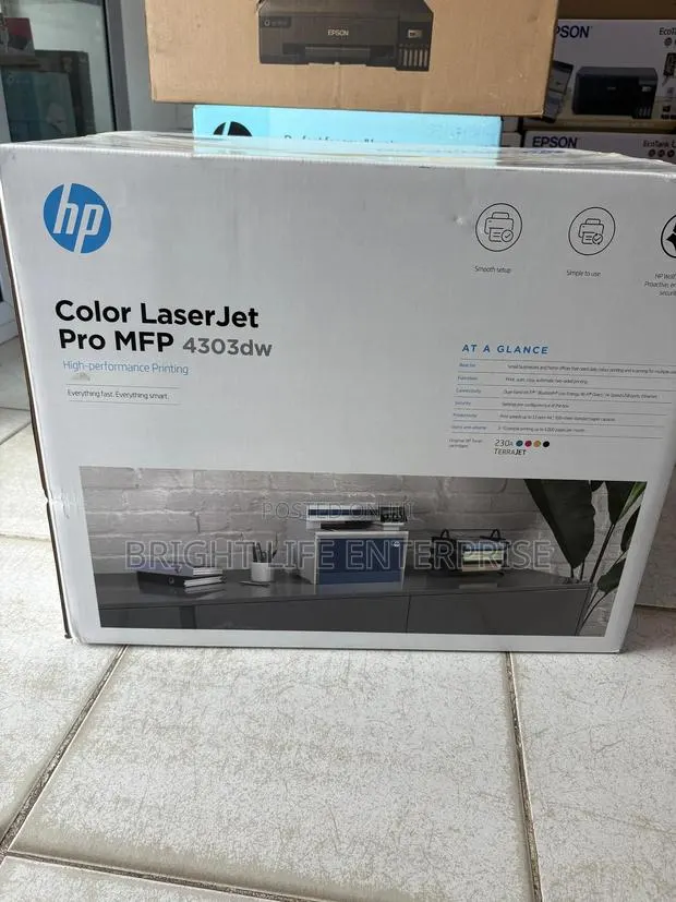 Hp Color Laser Printer 4303dw · Photo 1