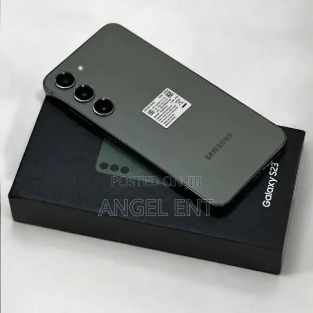 New Samsung Galaxy S23 256 GB Black · Photo 1