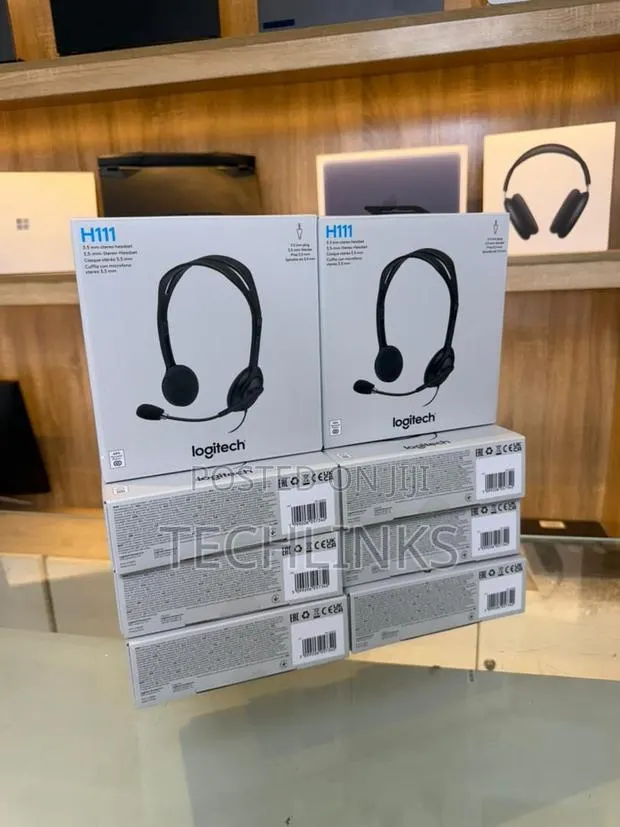 Logitech H111 Headset · Photo 1