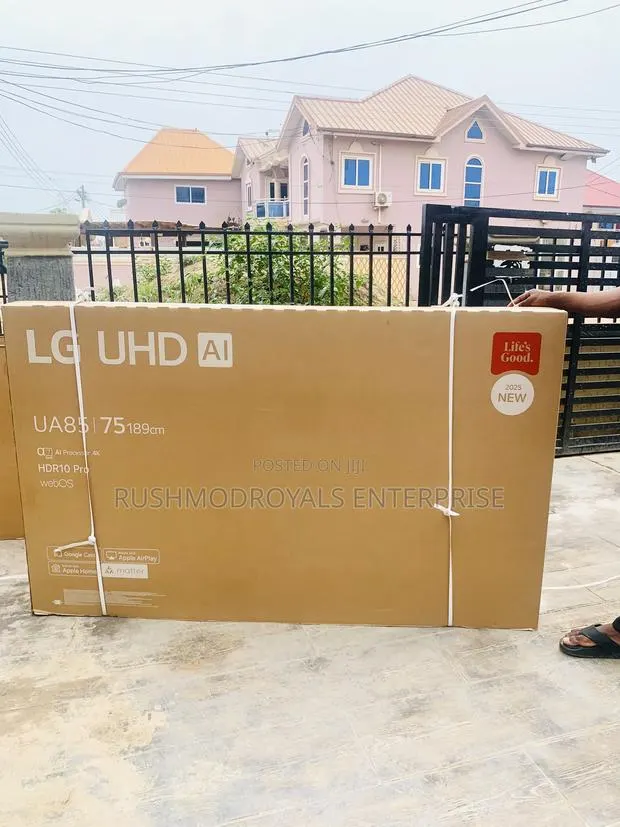 LG Ua85 75” Uhd Smart TV Immerse Entertainment · Photo 1