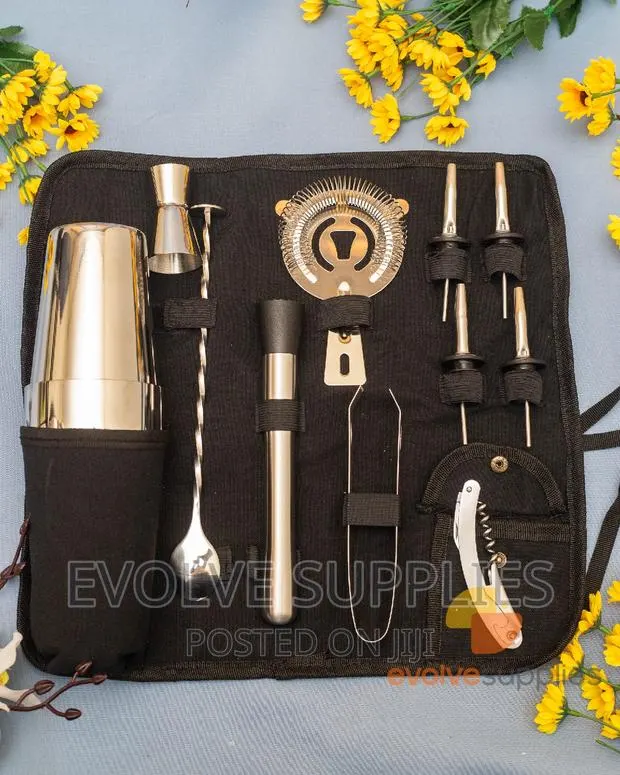11pcs Boston Cocktail Tool Set in a Rolled Bag · Photo 1