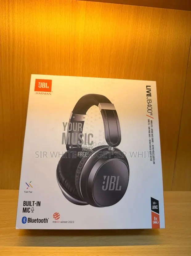 JBL JB400 the JBL Wireless on-Ear Headphones · Photo 1