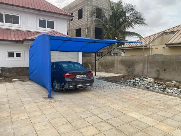 Stable Canopy for All Occasions · Photo 1