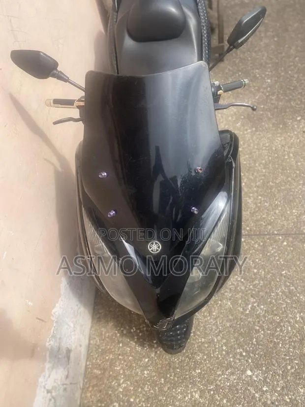 Yamaha Majesty 2020 Black · Photo 1