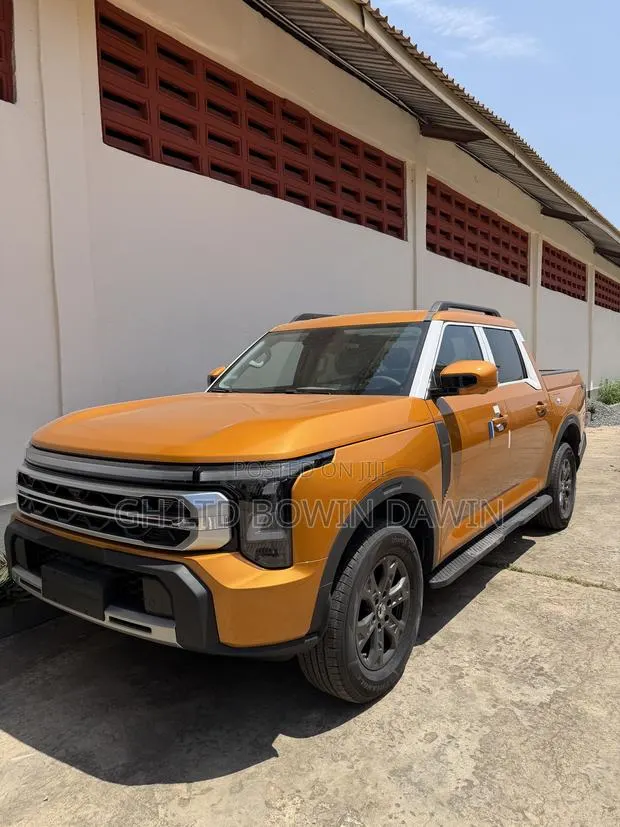 New Dongfeng Z9 2.3T Diesel 4WD 2026 Orange · Photo 1