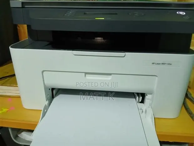 HP Laser Jet MPF 135a · Photo 1