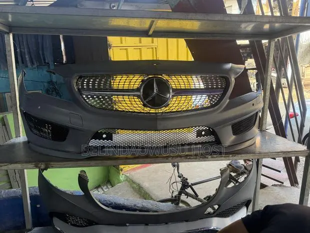 CLA 250/Cla45 Front Bumper · Photo 1