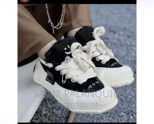 Available as Seen · Photo 1