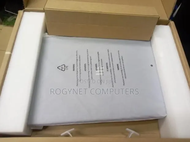 New Laptop 8GB AMD SSD 256GB · Photo 1