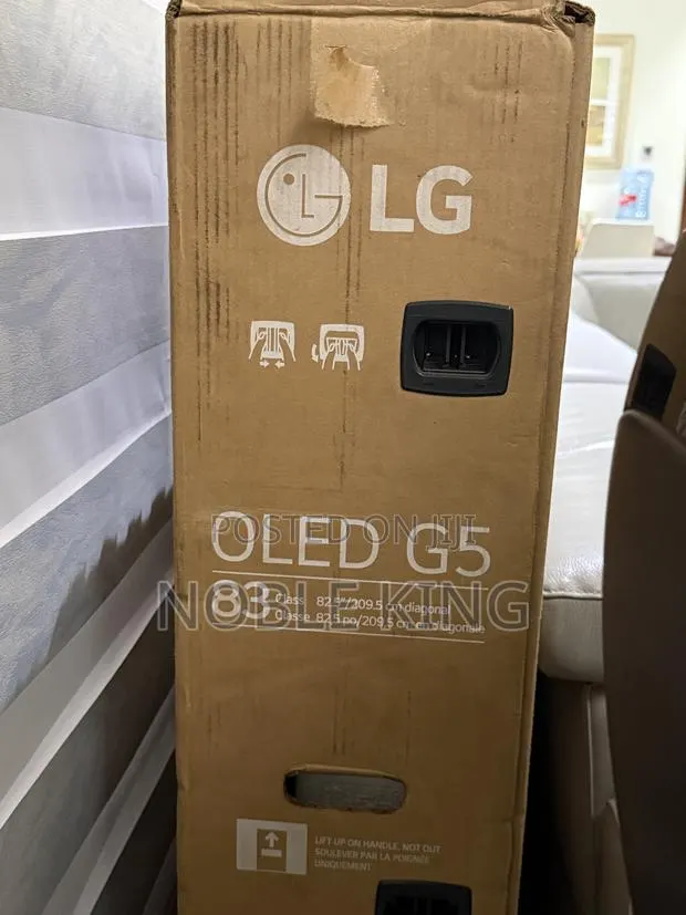 83 Inch Lg Oled Evo Ai G5 2025 · Photo 1