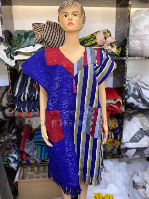 Ladies Smock Fabric Dress · Photo 1