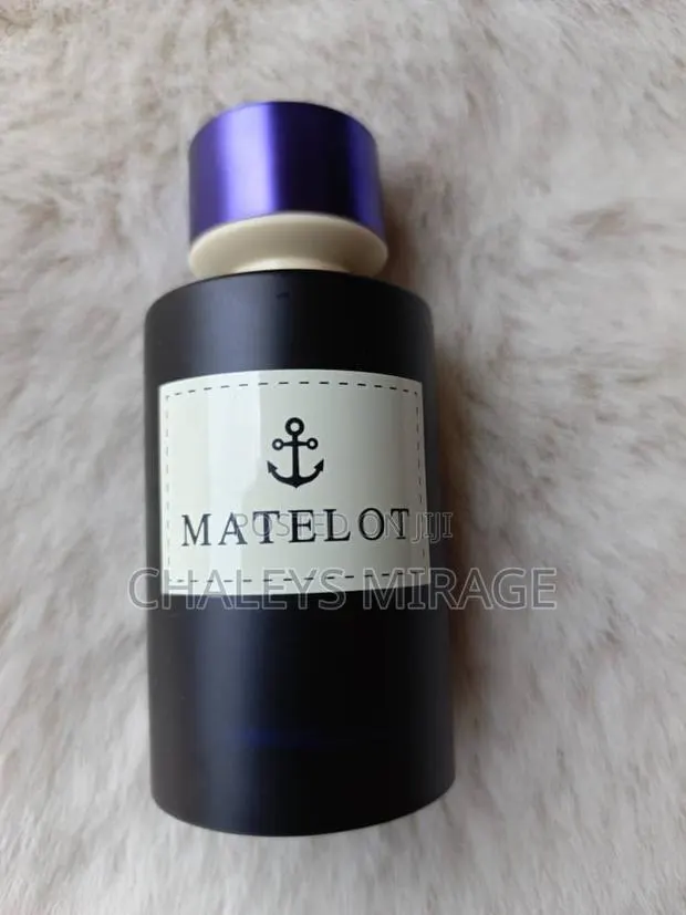 Matelot Performs · Photo 1