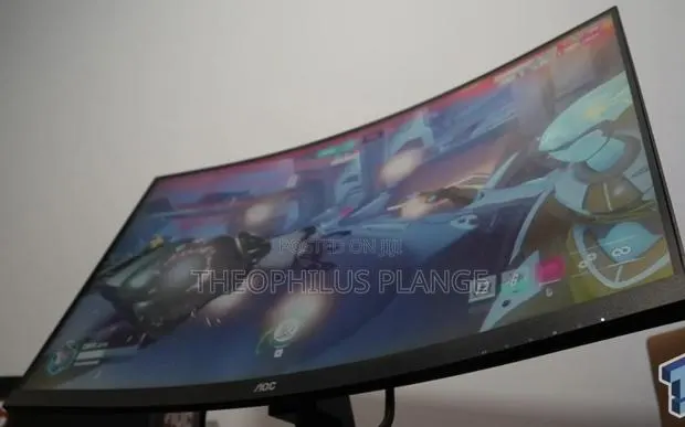 AOC 32 Inches Gaming Monitor · Photo 1