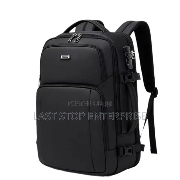 Executive Backpack · Photo 1