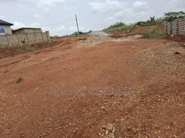 2 Plot of Land for Sale in Sokoban Kwamonma · Photo 1