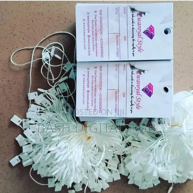 Paper Clothes Hangtag · Photo 1