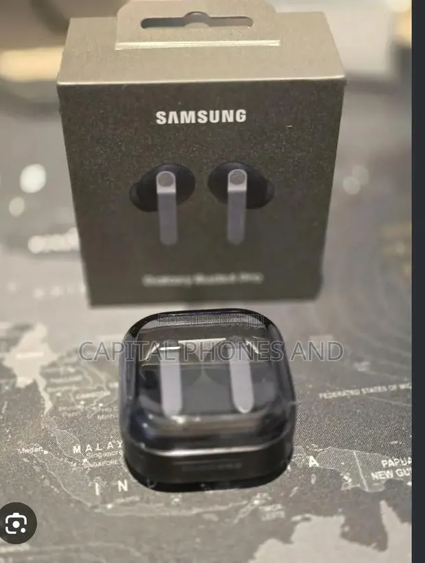Samsung Buds 4 Pro · Photo 1