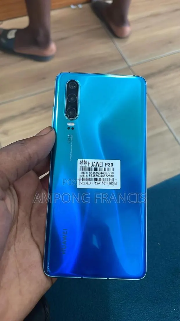 Huawei P30 128 GB Blue · Photo 1