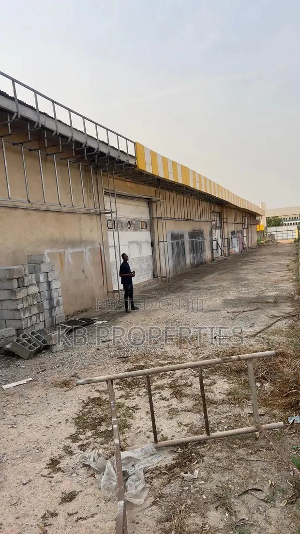 Warehouse for Sale · Photo 1