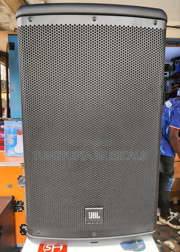 JBL Prx915 Active Two-Way Loudspeaker(Its 2pieces of Whats Displayed) · Photo 1