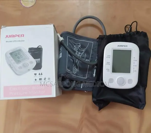 Large Cuff Blood Pressure Digital Monitors (American Type) · Photo 1