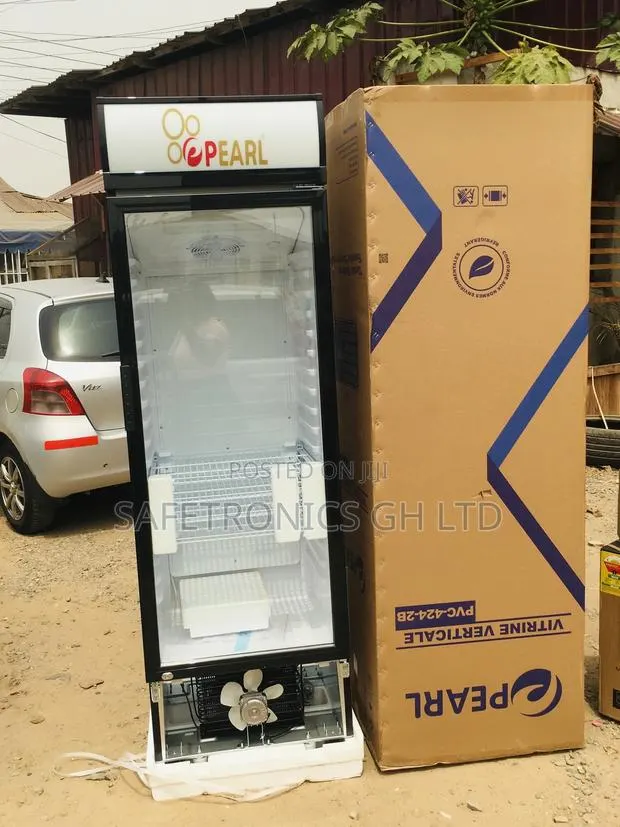 Lasting Display Electric PVC-424-2b Pearl Singledoor Fridge · Photo 1