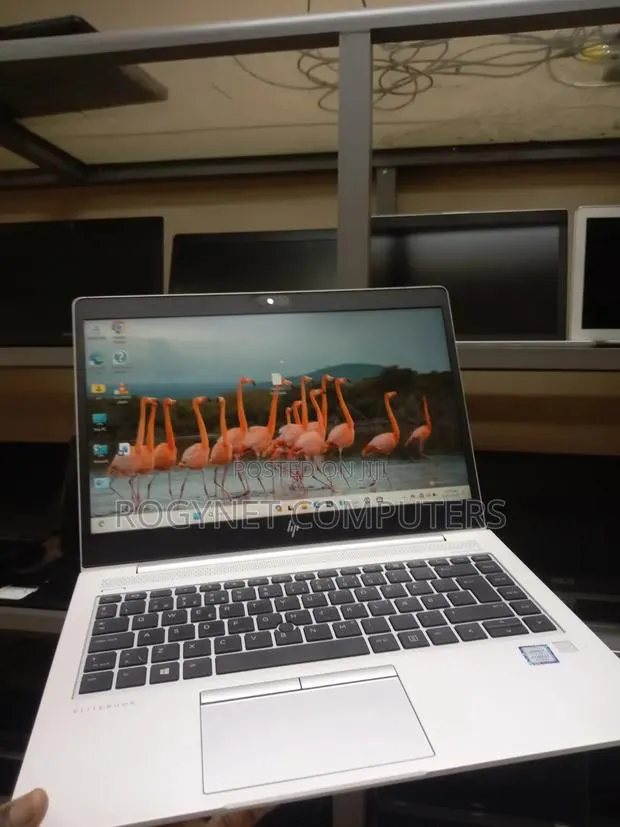 Laptop HP EliteBook 840 G5 16GB Intel Core i5 SSD 512GB · Photo 1
