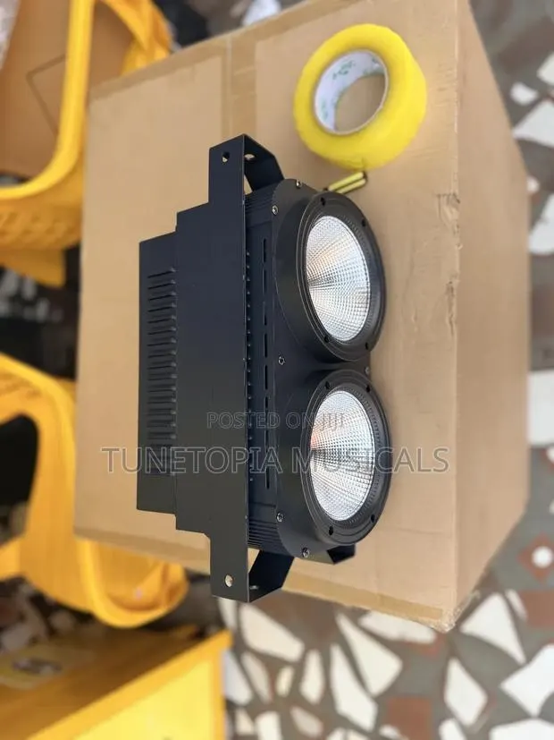 2eyes Cob Light · Photo 3