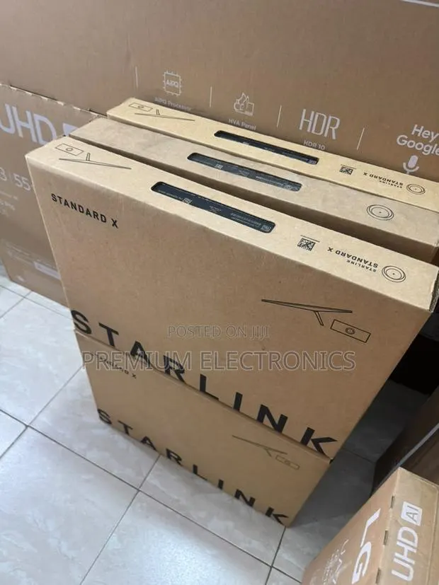 Starlink Durable V4 Complete Package Gen3 Kit, Wan Port 2 · Photo 1
