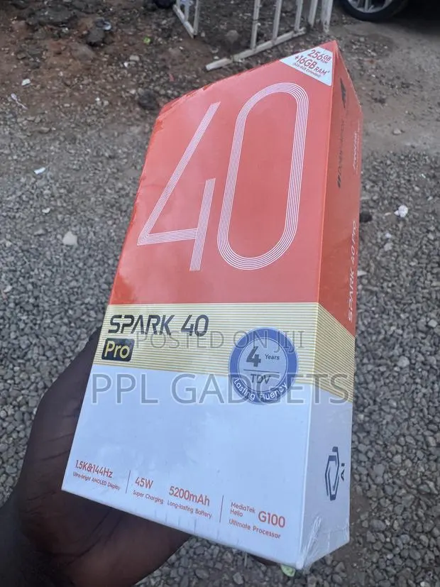 New Tecno Spark 40 Pro 256 GB Black · Photo 1
