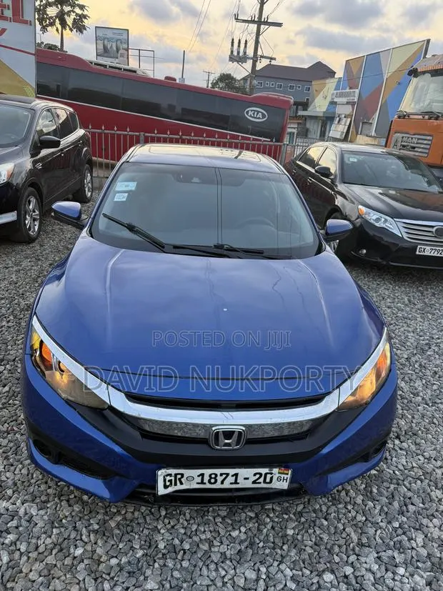 Honda Civic 2018 Blue · Photo 1