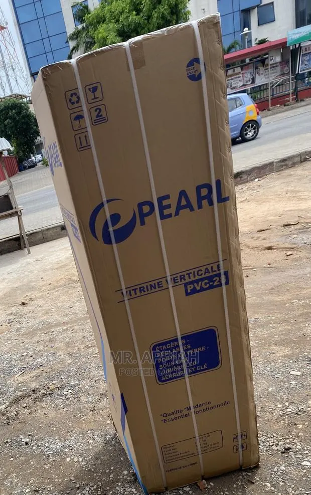 High Efficient Pearl PVC28 ,178 Litres Display Fridge · Photo 1