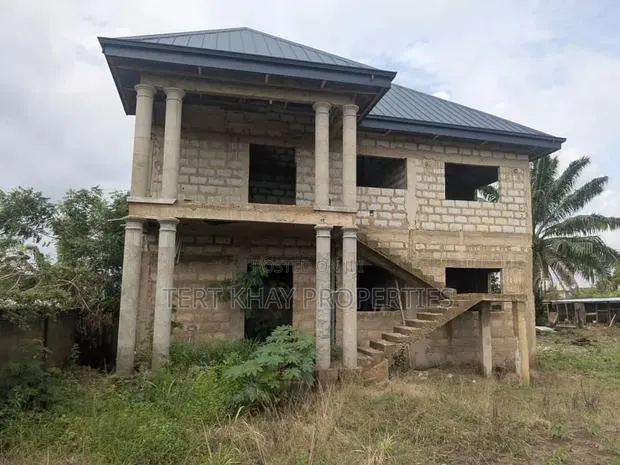 4bdrm House in Ashalaja, Amasaman for sale · Photo 1